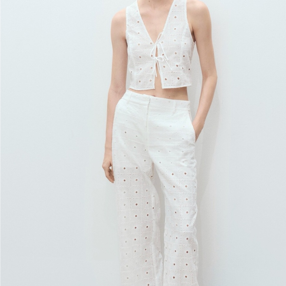 MANGO Embroidered cotton vest with bows and straight-fit embroidered cotton pant